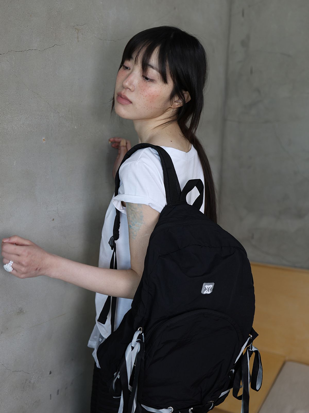 무음(MUWM) 네스트 리본 나일론 백팩 Nest Backpack (Black)