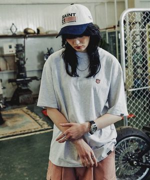 SP 세인트 스몰 로고 티셔츠-애쉬 멜란지