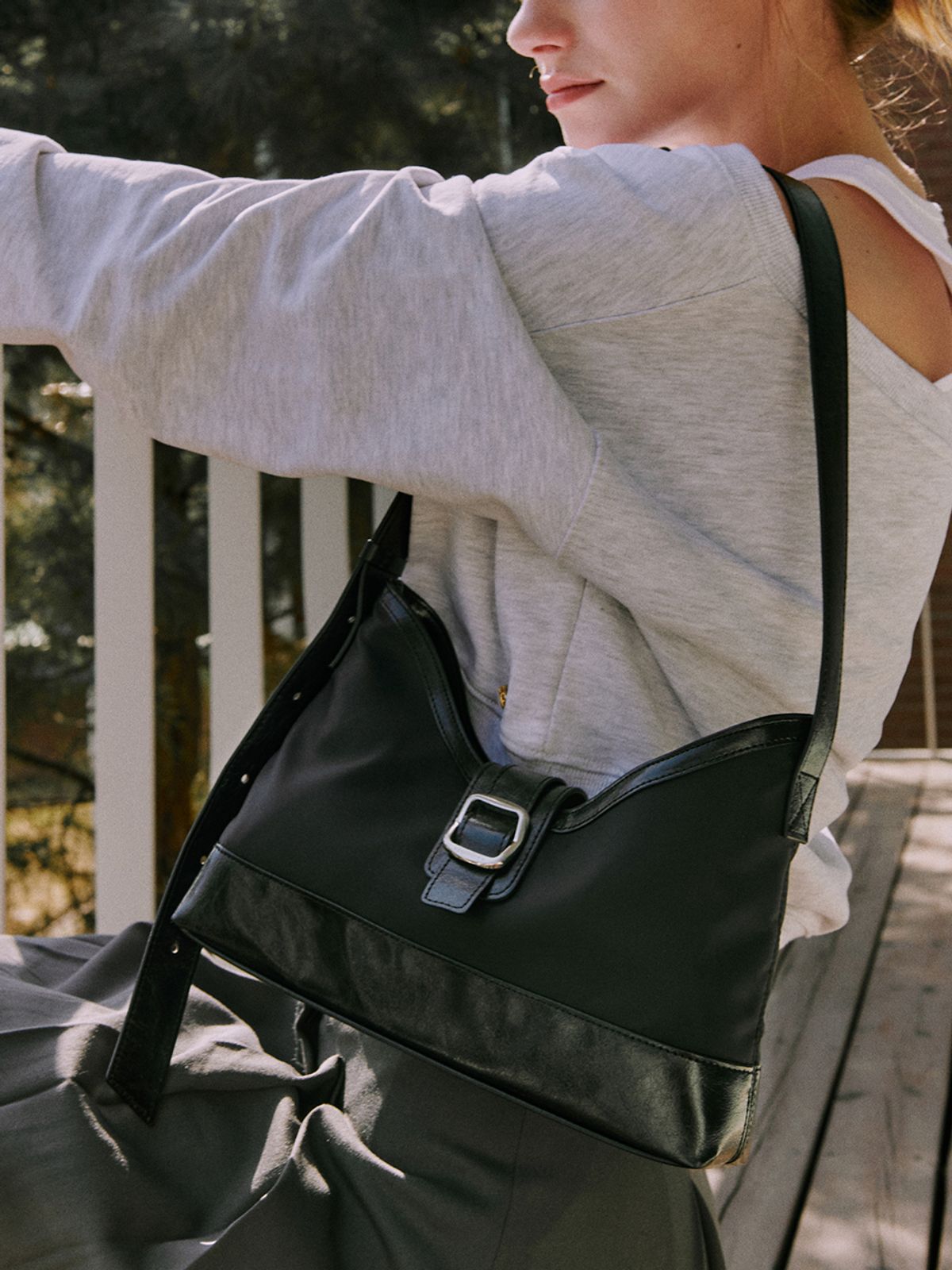 세미코드(SEMICODE) veil middle bag - nylon black