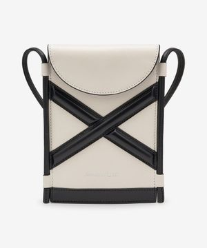마이크로 커브 크로스백 - 아이보리:블랙 / 6663621YBUU9090