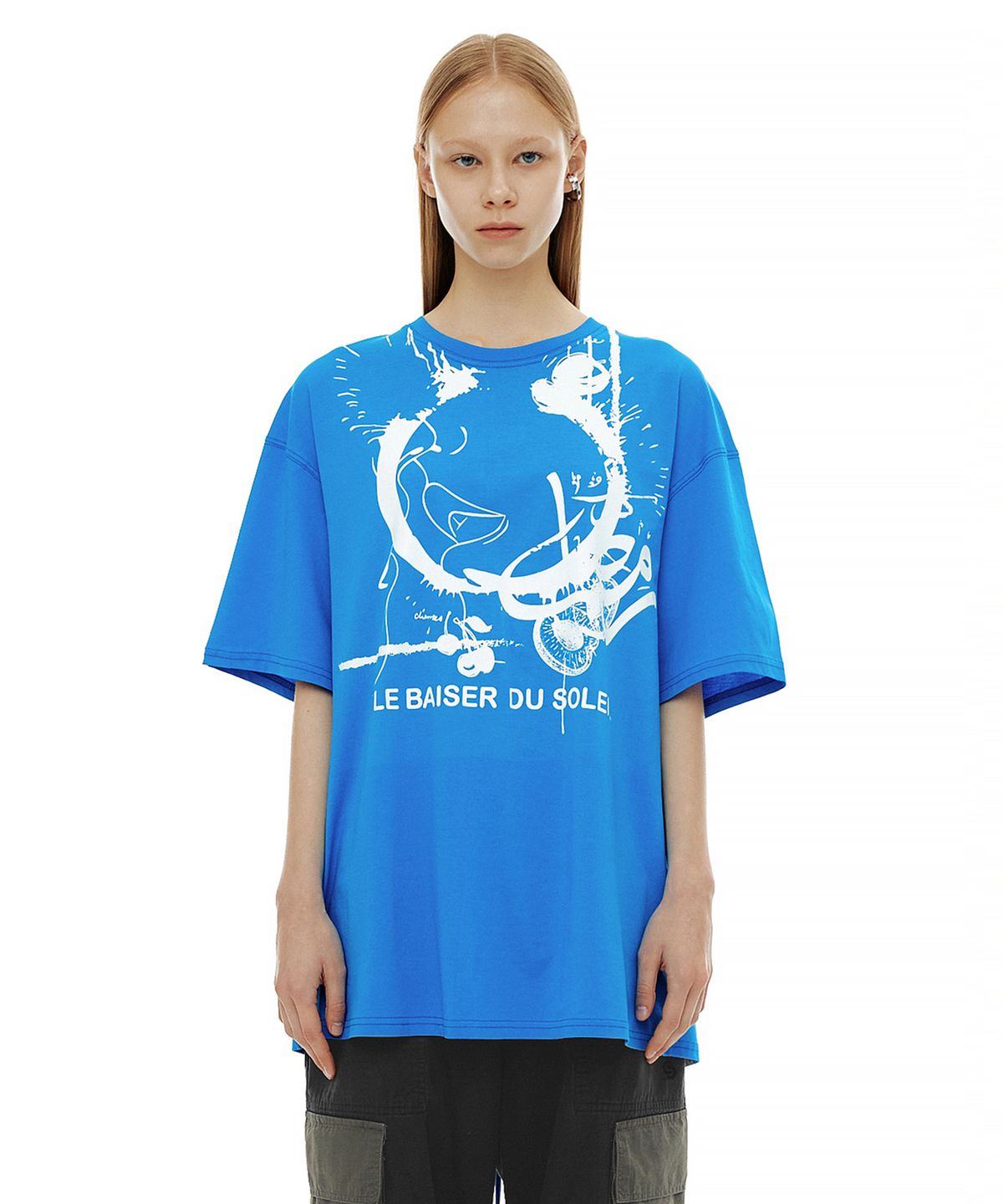 세릭(CERRIC) LBDS BACK EYELET OVERSIZE TOP / BLUE