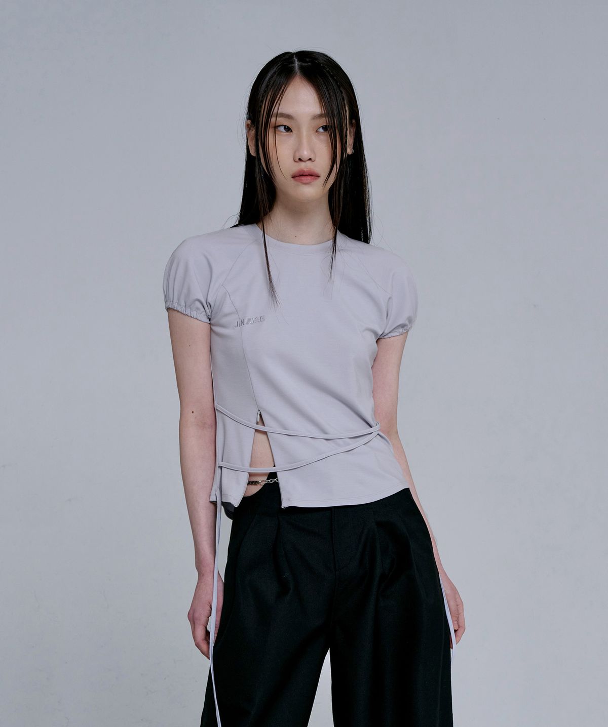 진주유즈(JINJUSE) STRAP ZIPPER LEGLAN TOP [ASH GRAY]