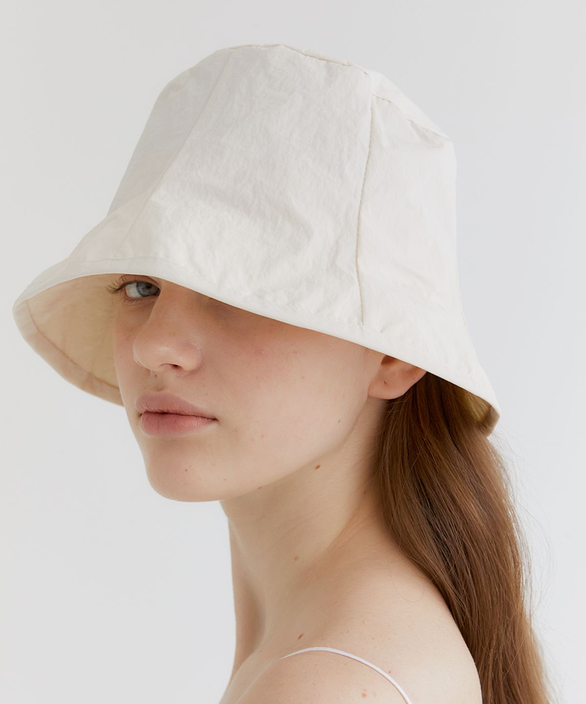 할렌(HALDEN) nylon rustle bucket hat (C004_ivory)