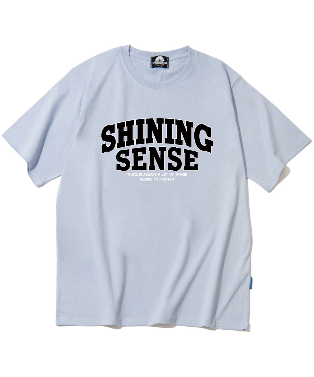 트립션(TRIPSHION) SHINING SENSE VARSITY LOGO 티셔츠 - 퍼플