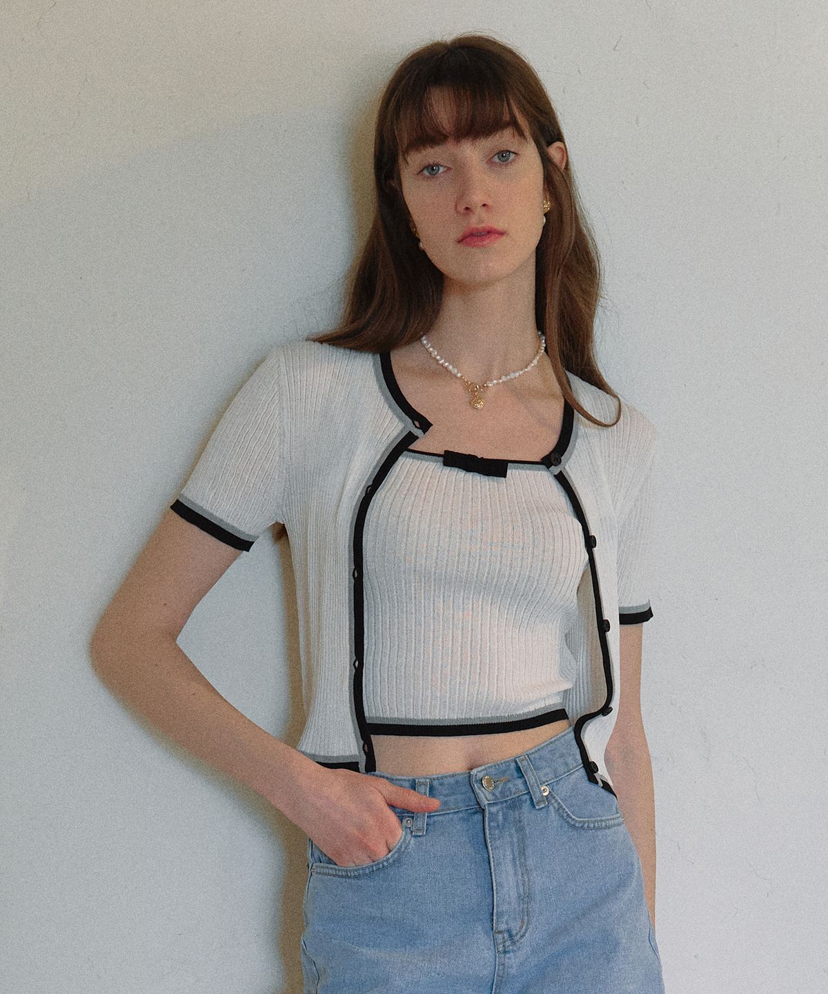 로라로라(ROLAROLA) RIBBED CARDIGAN SLEEVELESS SET IVORY