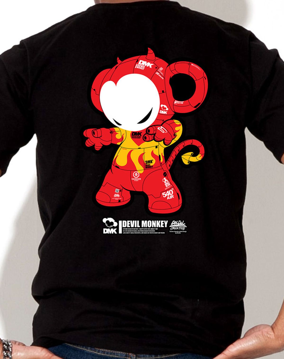 돌돌(DOLDOL) DMK_T-shirts_98 그래피티 아티스트 데빌몽키 dmk 캐릭터 그래픽 티셔츠 반팔티