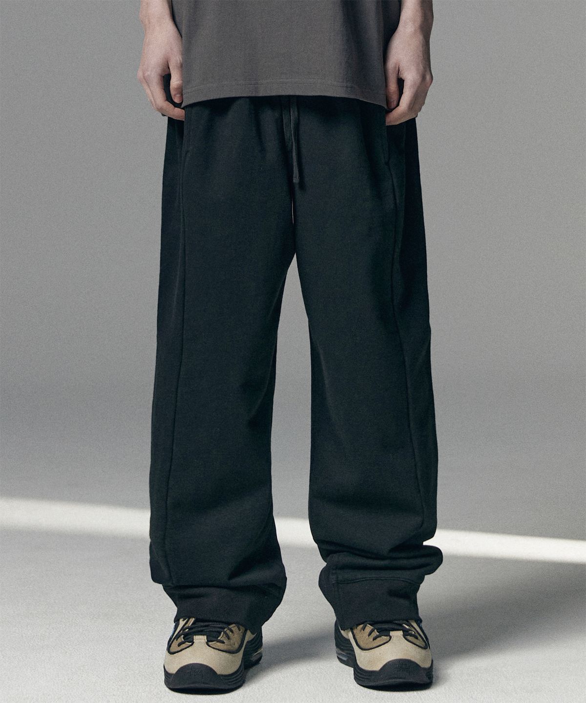 낫포너드(NOT4NERD) Asura Denim Sweat Pants - Black