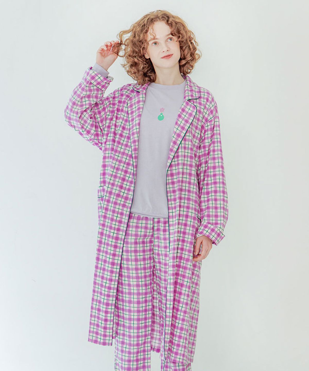 선데이라운지(SUNDAYLOUNGE) 여자 퍼플워터 체크 로브 SWJJAGN0031