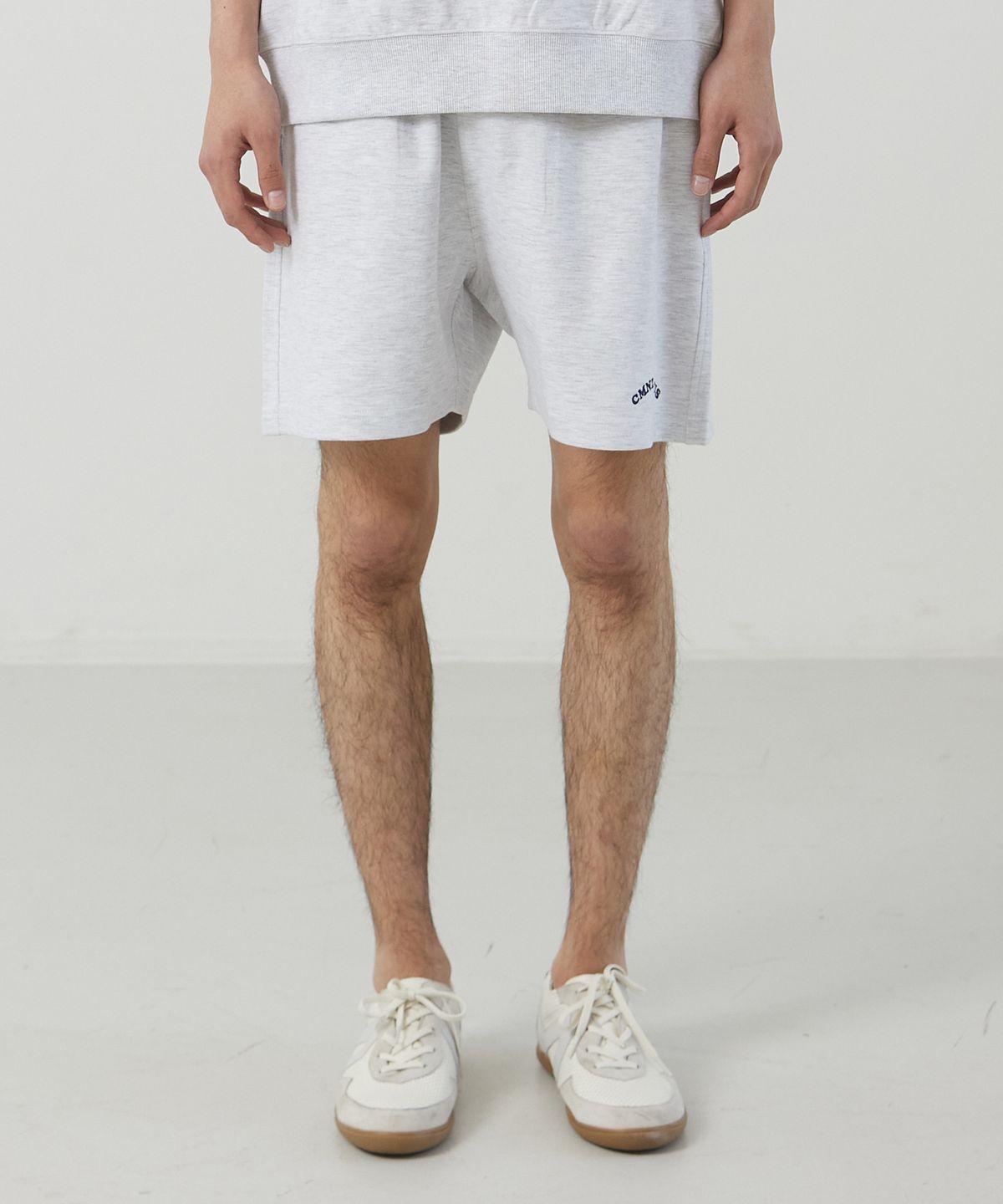꼬모니노즈(COMONINOZ) BASIC SWEAT SHORTS [4 COLOR]