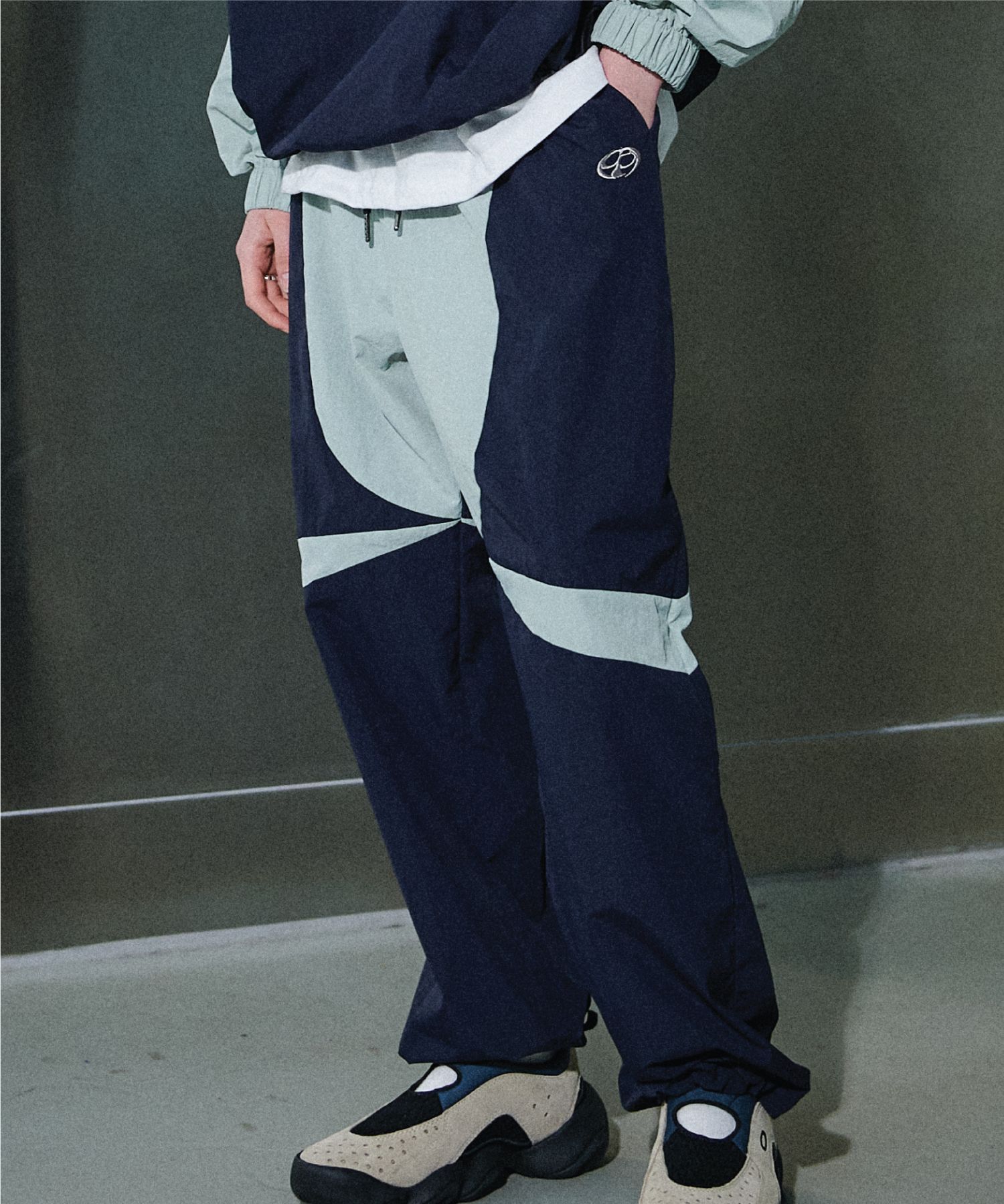 【CPGN STUDIO】Crescent Balloon Jogger Pants MUSINSA | CPGN STUDIO Crescent Balloon Jogger Pants Navy