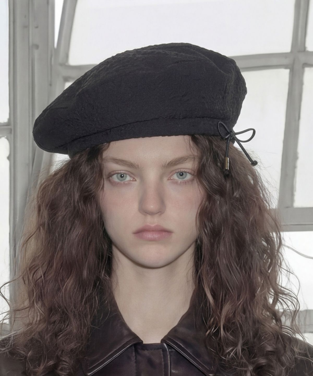 언더컨트롤 스튜디오(UNDERCONTROL STUDIO) 여름 스트랩 베레모 PLATE BERET / STRAP / FLOWER BUBBLE / BLACK