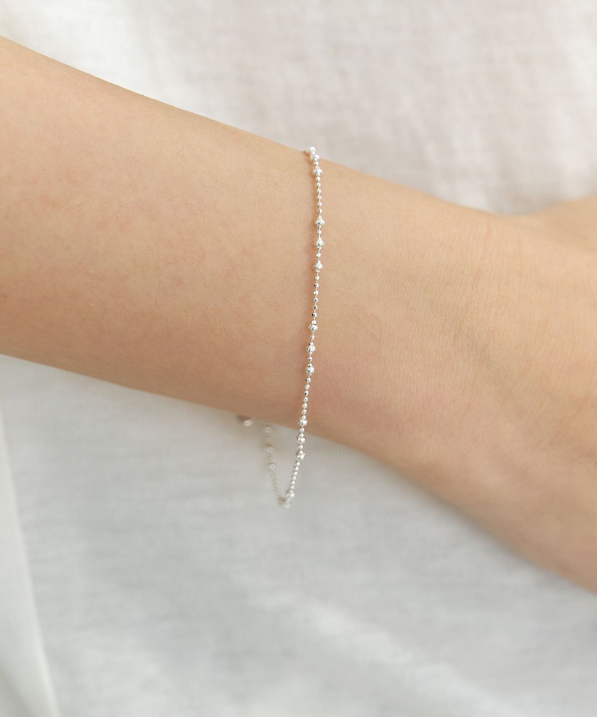 바이위켄드(BYWEEKEND) Issue bracelet