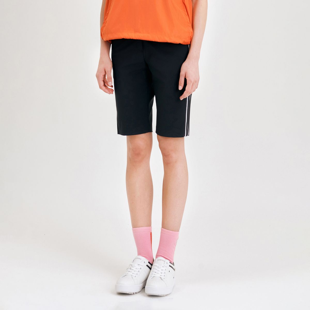 마틴골프(MARTINE GOLF) Side Line Point Shorts_Black