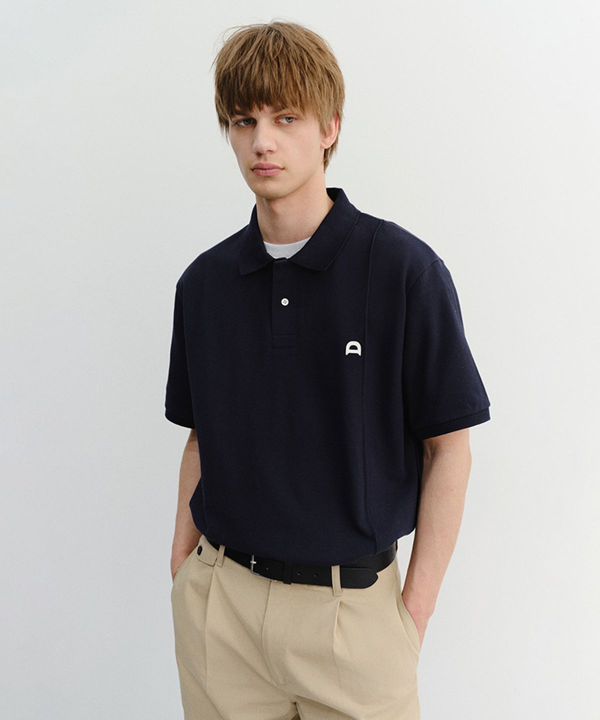 던스트 포 맨(DUNST FOR MEN) LEATHER LOGO POLO SHIRT_UNISEX_UDTS6B122_NAVY