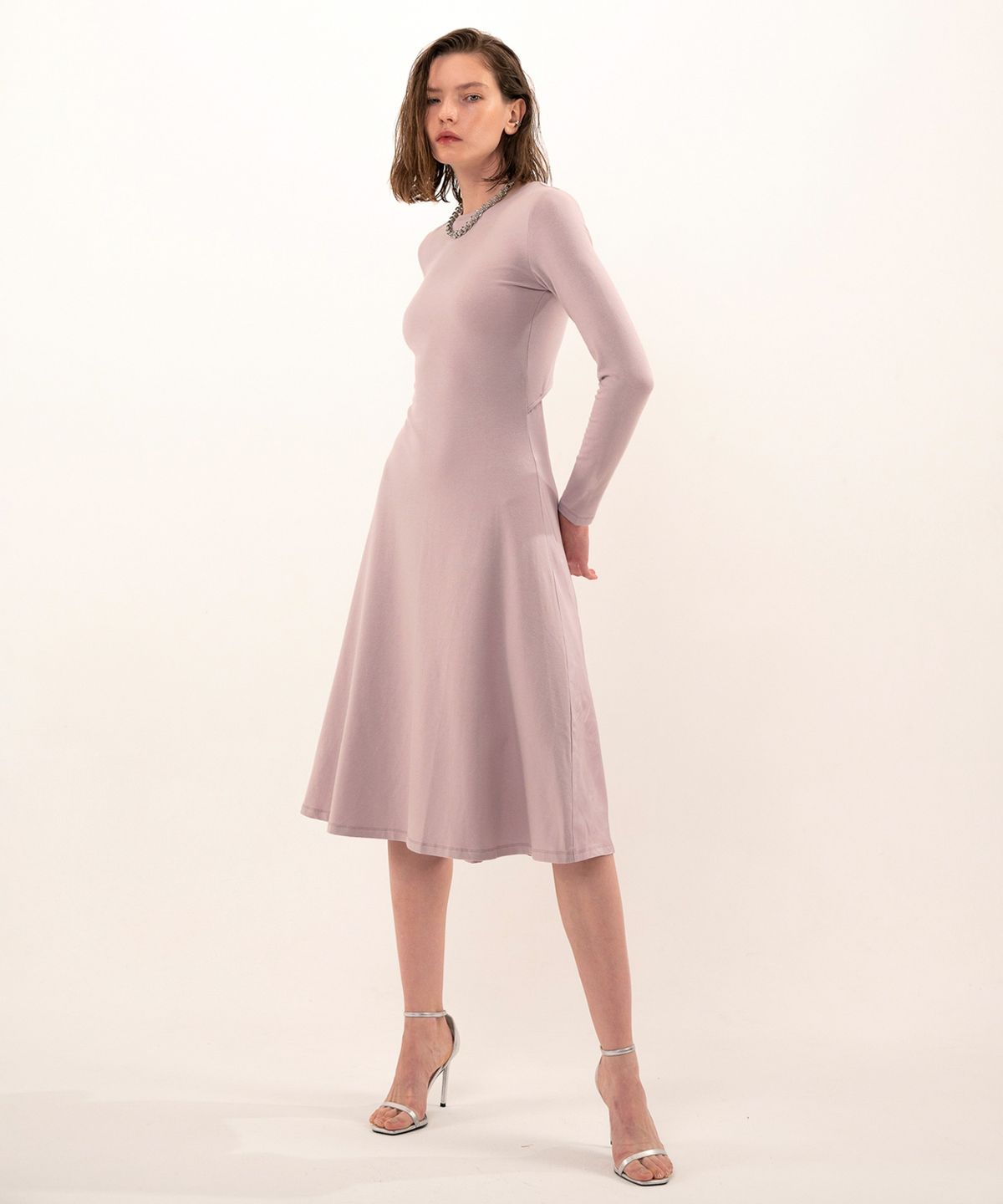 레트흐드레뚜왈(LETTRE DE LE TOILE) Lita open-back dress (lilac)