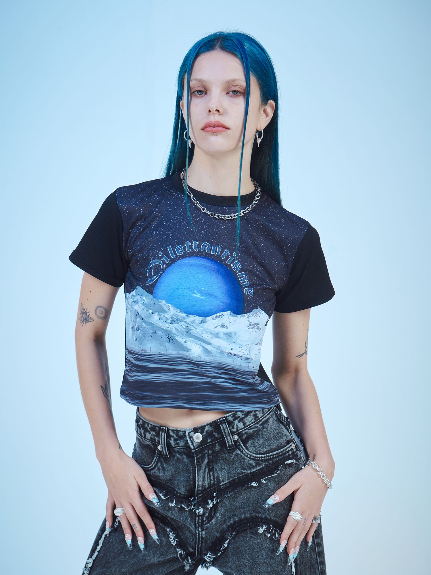DILETTANTISME☆MOON GRAPHIC CROP T-SHIRTS MUSINSA | DILETTANTISME Moon graphic cropped T-shirt VER.2