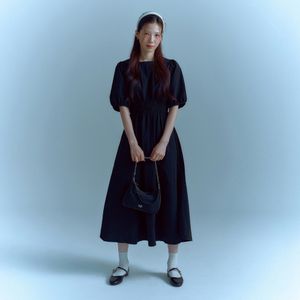 [캐리오버]허리 스모킹 나일론 원피스 AR2WOS83