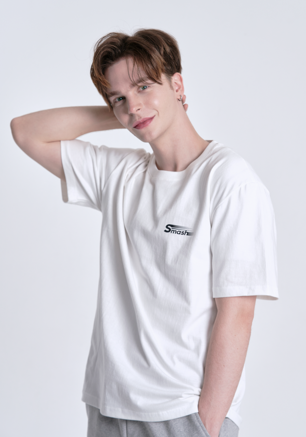 메스타리(MESTARI) 배드민턴  SMASH T-SHIRT 남여공용 반팔티 CT3005 화이트