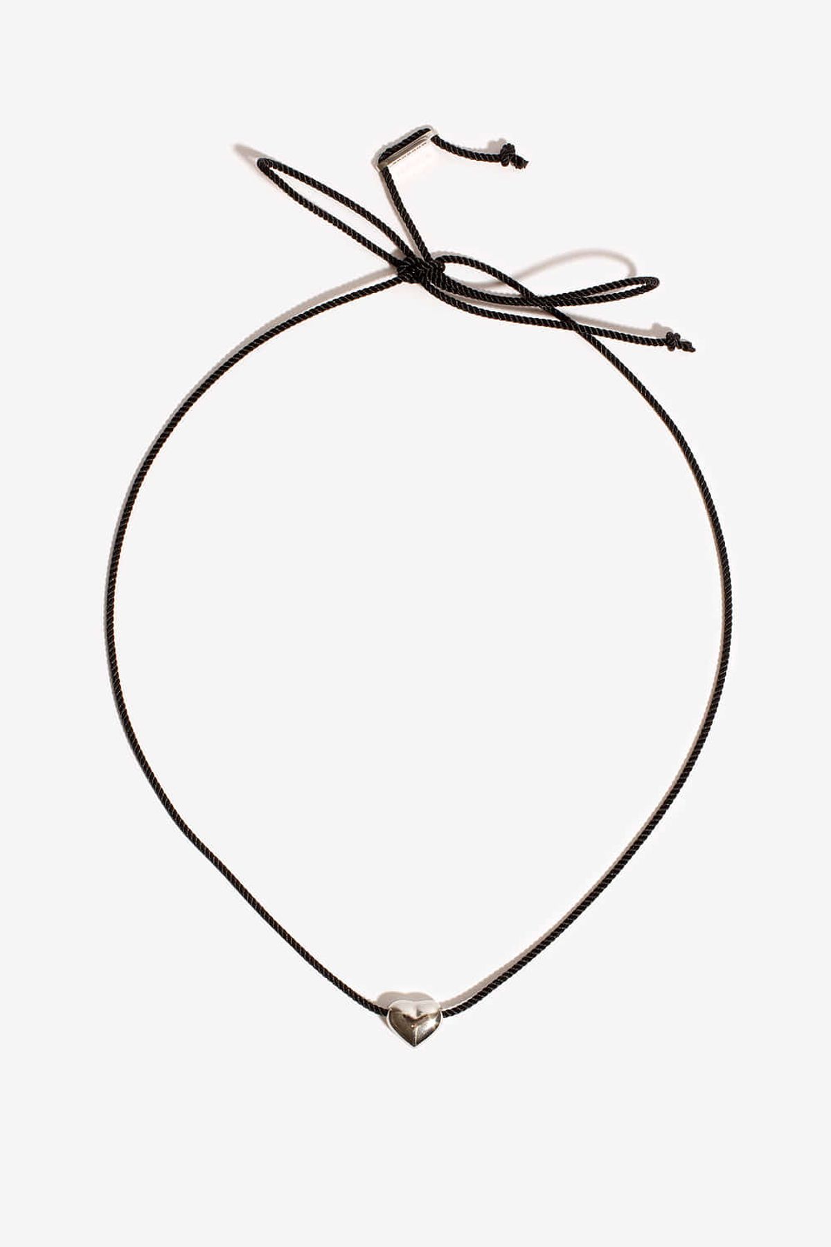 모드곤(MODGONE) 하트 블랙 실크리본 목걸이 Heart Black SilkenRibbon Necklace