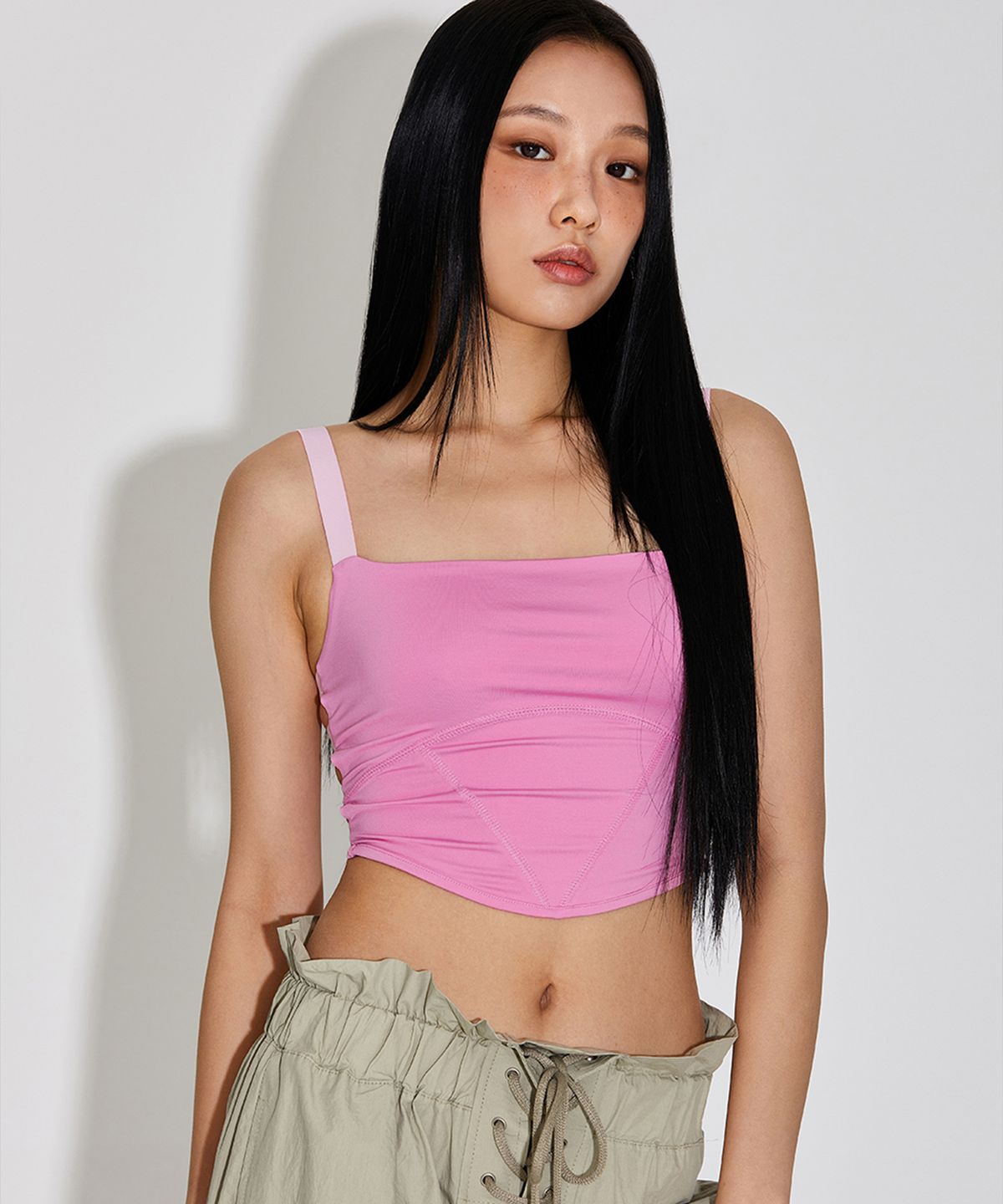 탑걸(TOPGIRL) TG ELASTIC BACK WITH STITCH DETAIL CROP TOP_T316TP137