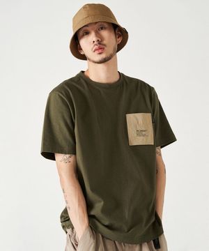 시그니처 포켓 반팔티(KHAKI)