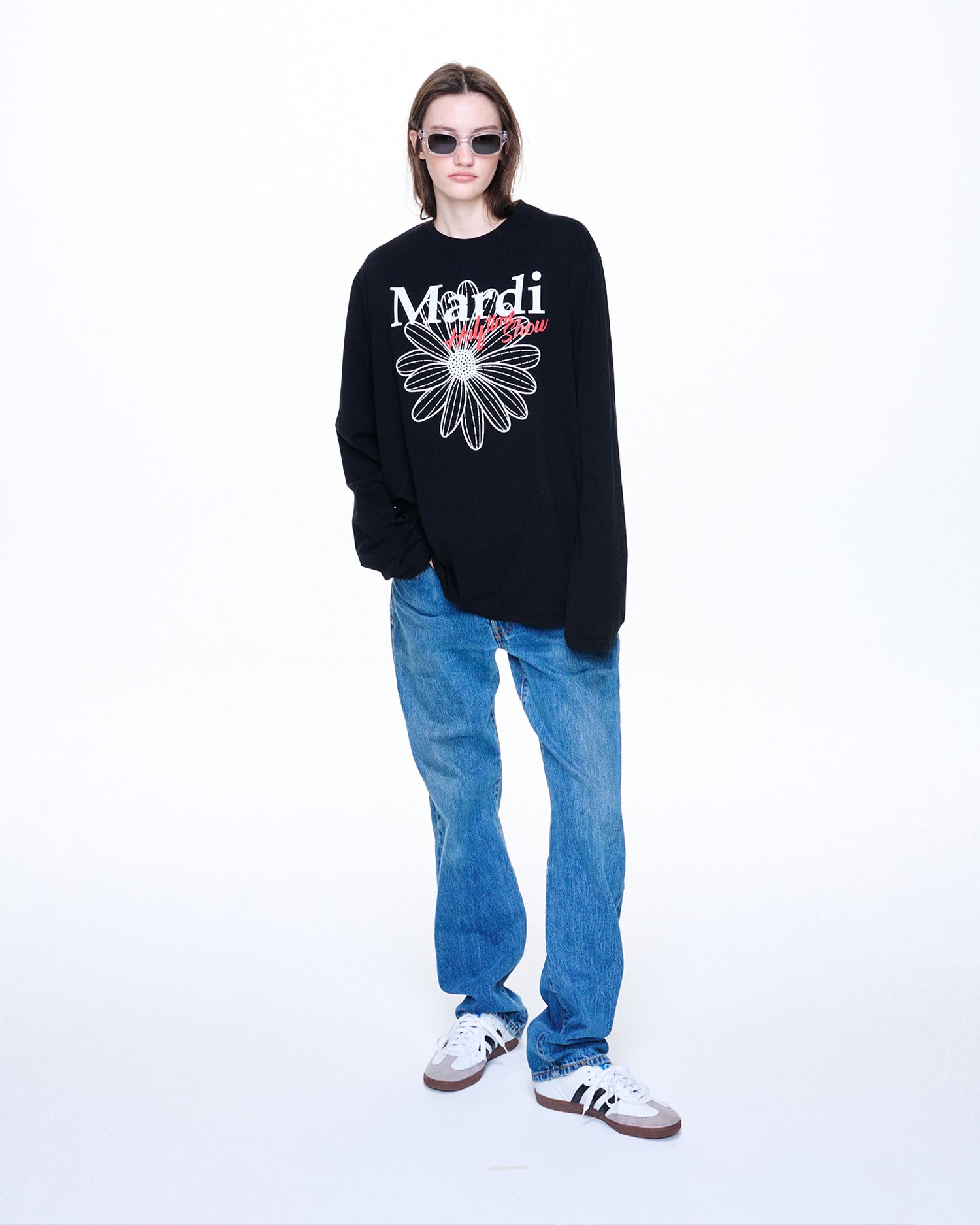 【Mardi Mercredi】UNISEX TSHIRT FLOWERMARDI HALFTIME SHOW 📢 รับพรี Mardi Mercredi UNISEX TSHIRT FLOWERMARDI HALFTIME