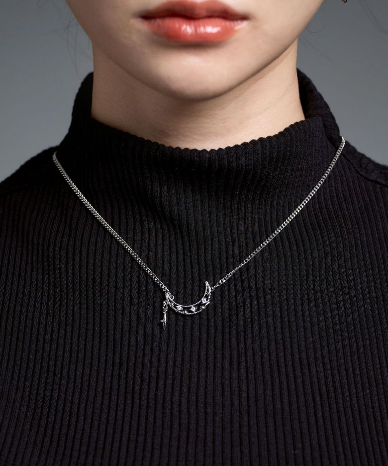Drop Half Moon Necklace