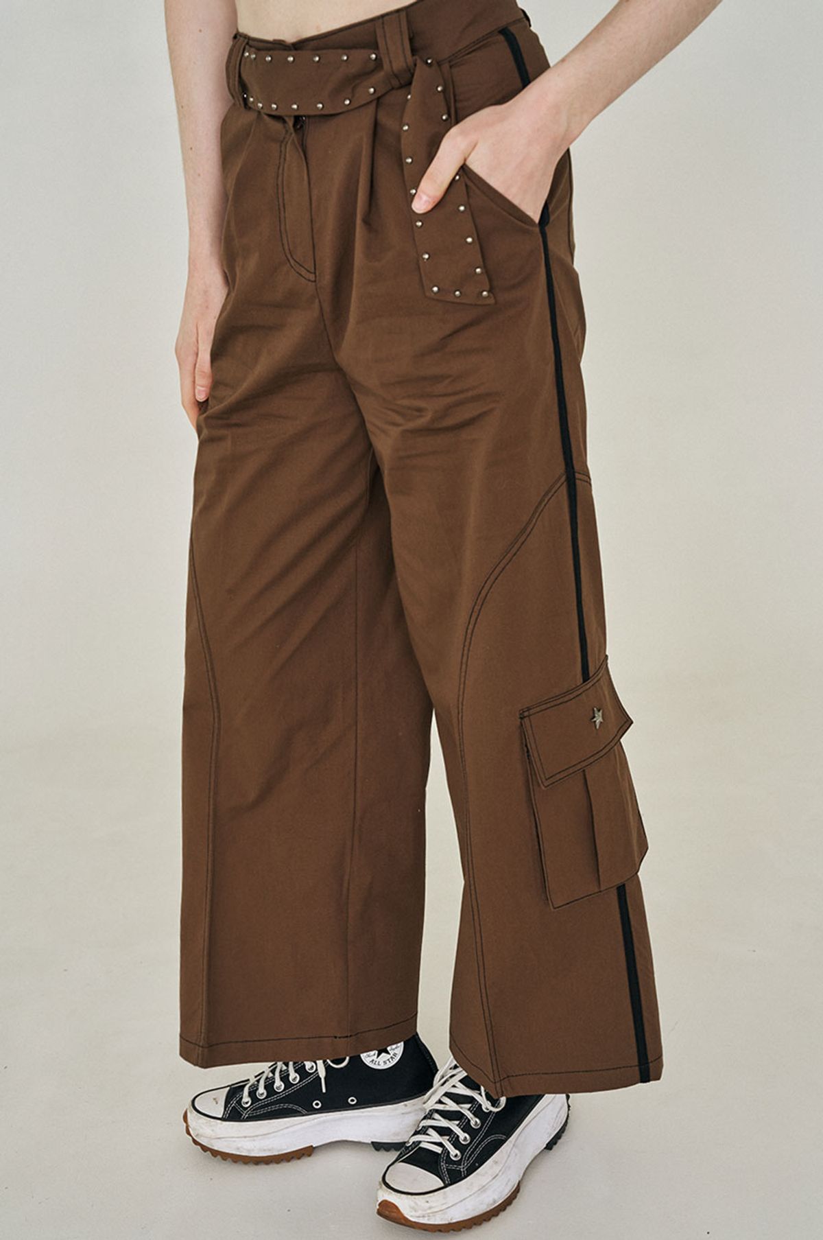 비피피(BFEEP) stud pocket pants_brown