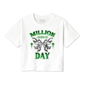 MILLION FIREFLY CROP T-SHIRT