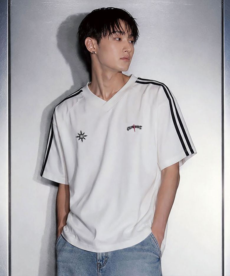 블랙마크 트랙 브이넥 반팔티셔츠 4 Color [CRSV_1002]