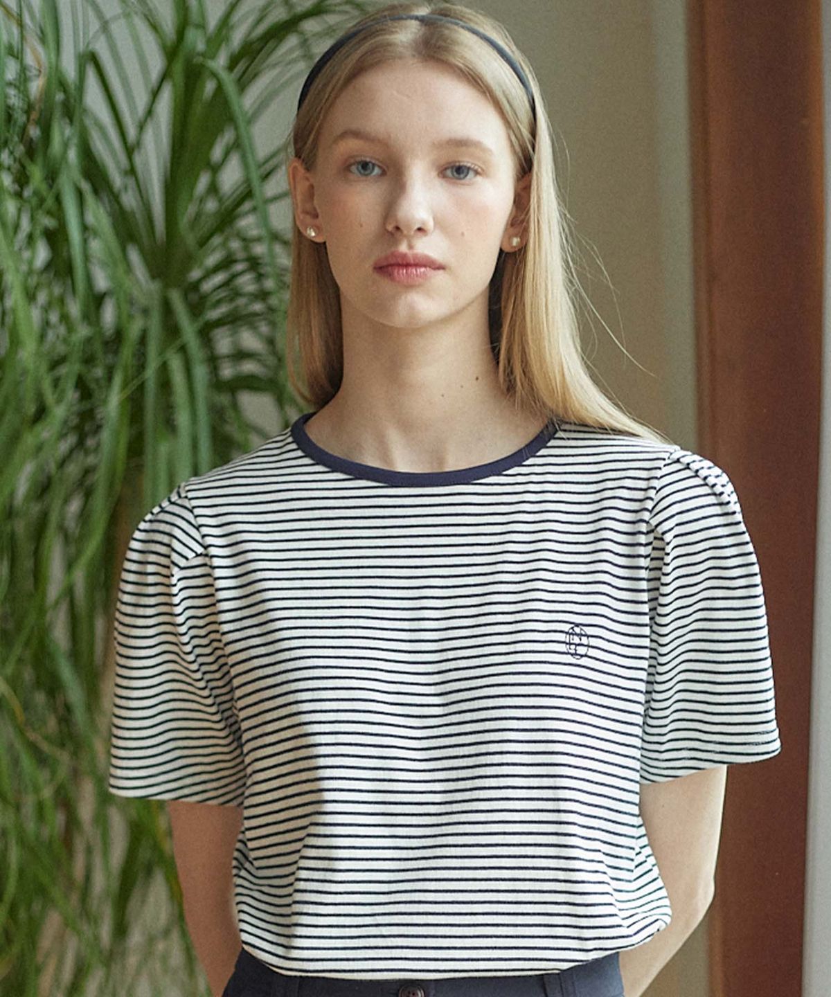논로컬(NONLOCAL) Stripe Puff Sleeve T-shirt - White Stripe