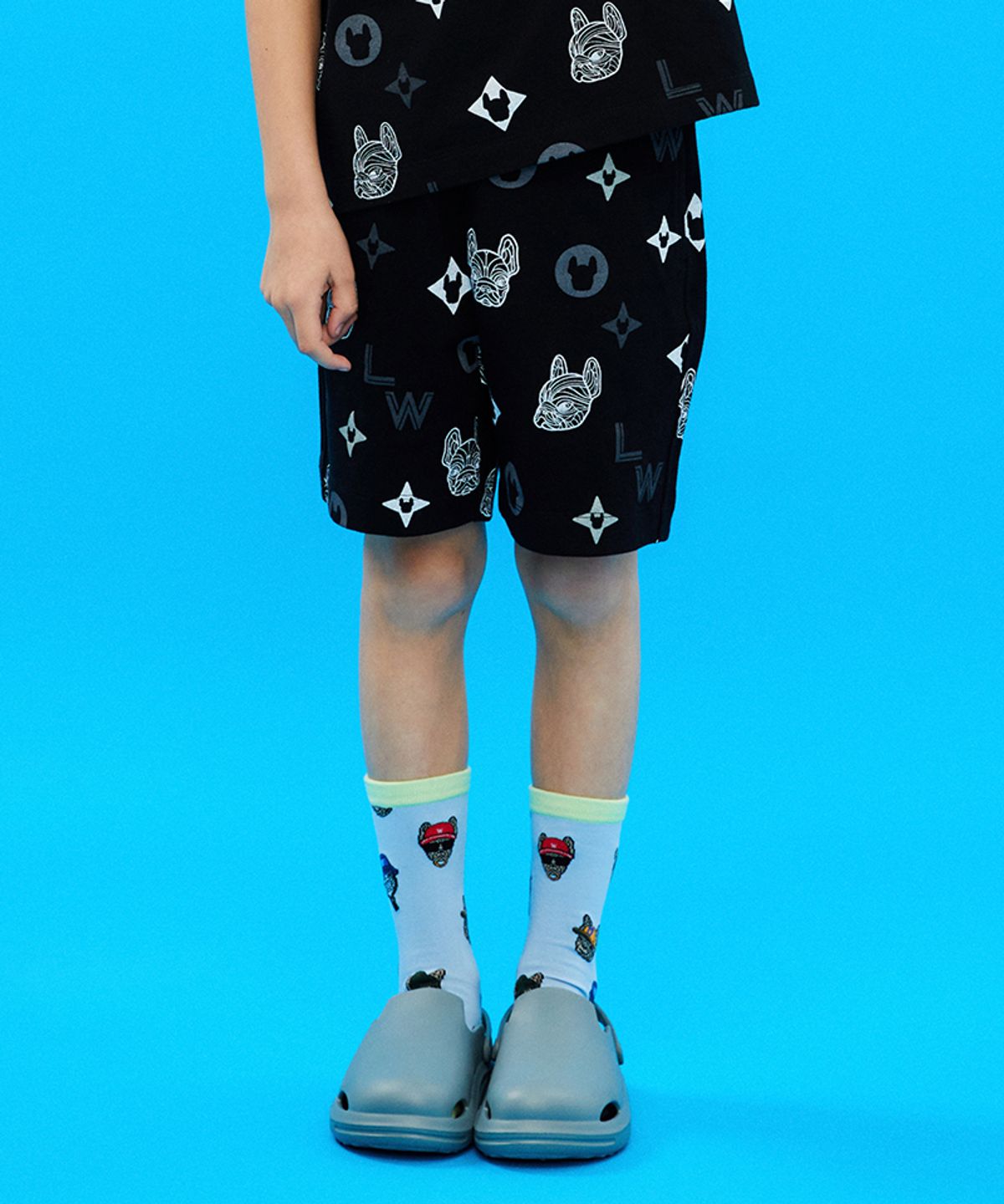 라이프워크 키즈(LIFEWORK KIDS) 키즈) 모노그램 LW 숏팬츠
