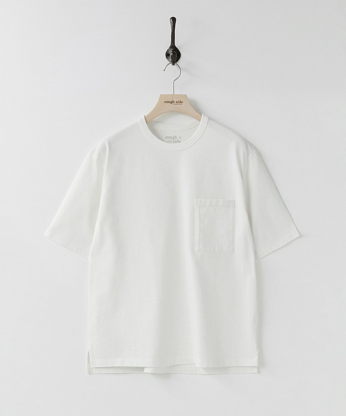러프사이드(ROUGHSIDE) Primary Half Sleeve Off White