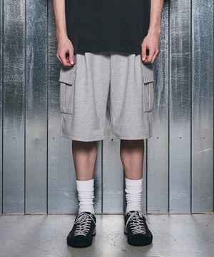 원턱 스웨트 버뮤다 카고팬츠 그레이