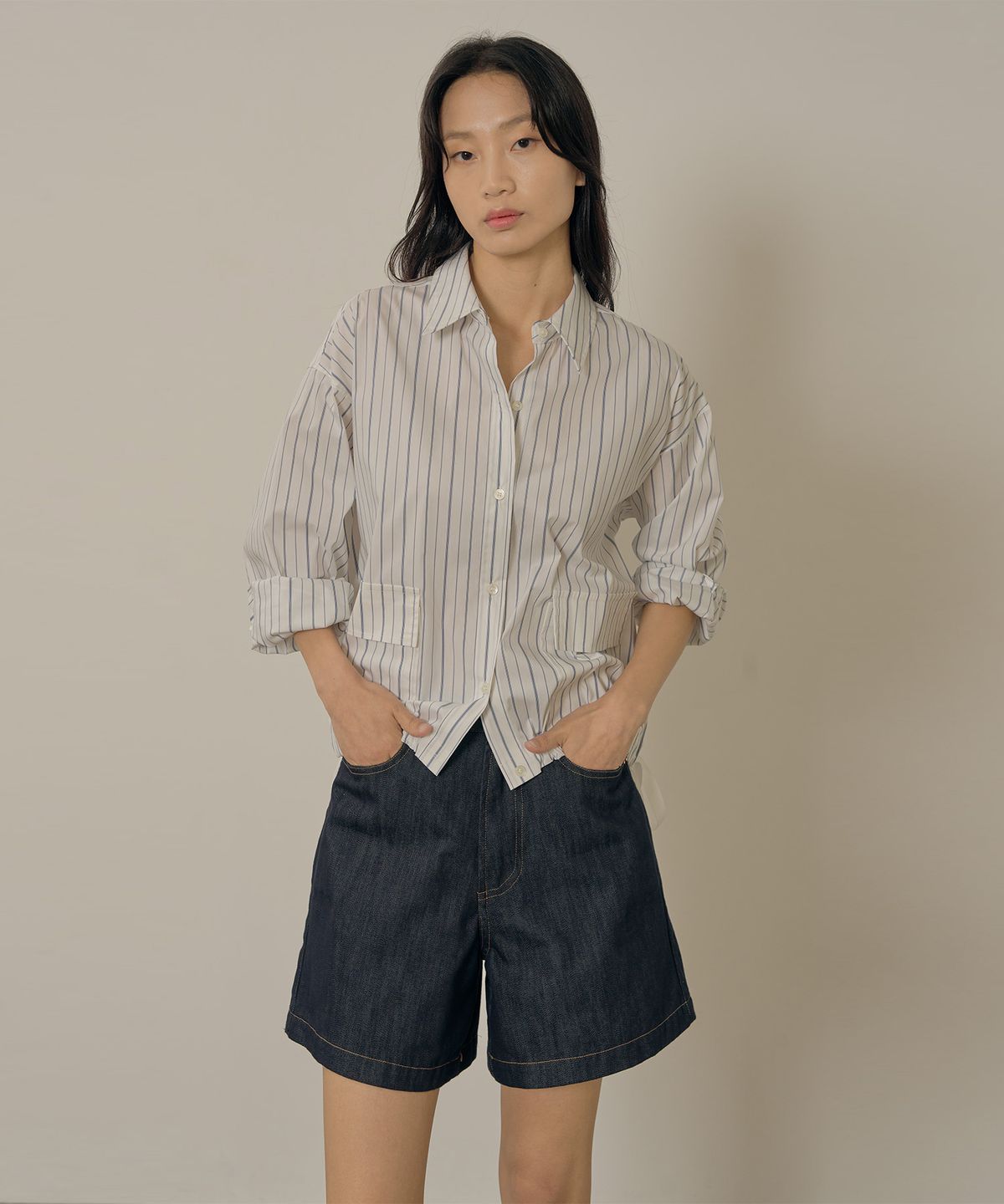 네벨에브리웨어(NEBELEVERYWEAR) Back open cotton shirt_stripe