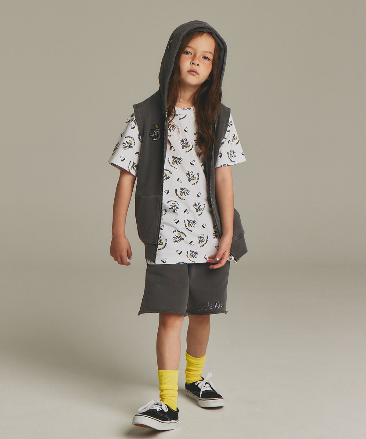 블라블라키아(BLABLAKIA) LOGO SHORTS (BLACK)