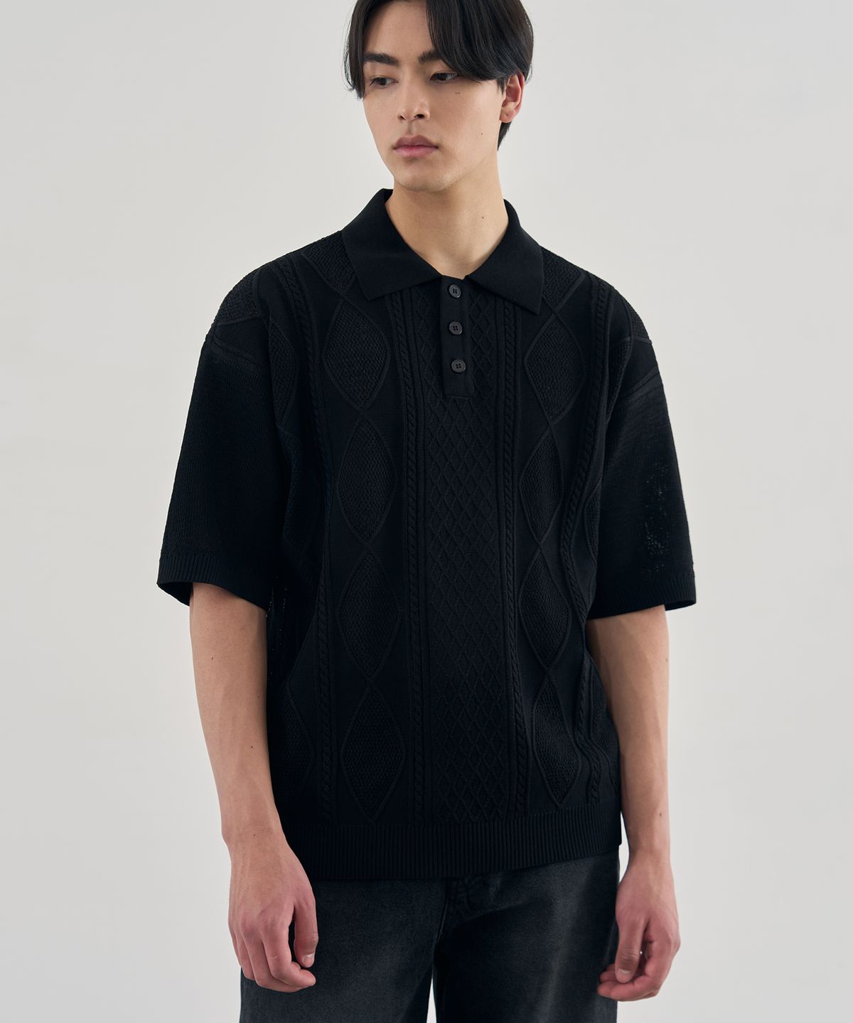드로우핏(DRAW FIT) 쿨링 케이블 반팔 카라 니트 [BLACK]