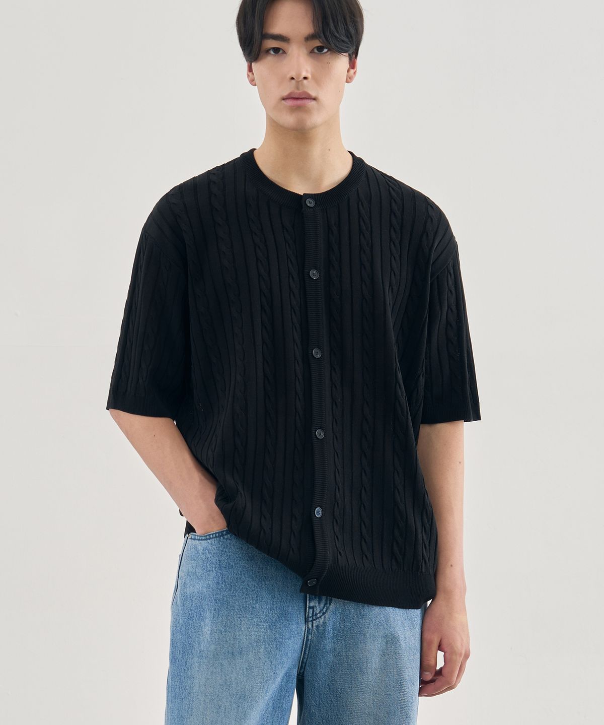 드로우핏(DRAW FIT) 케이블 라운드 반팔 가디건 [BLACK]