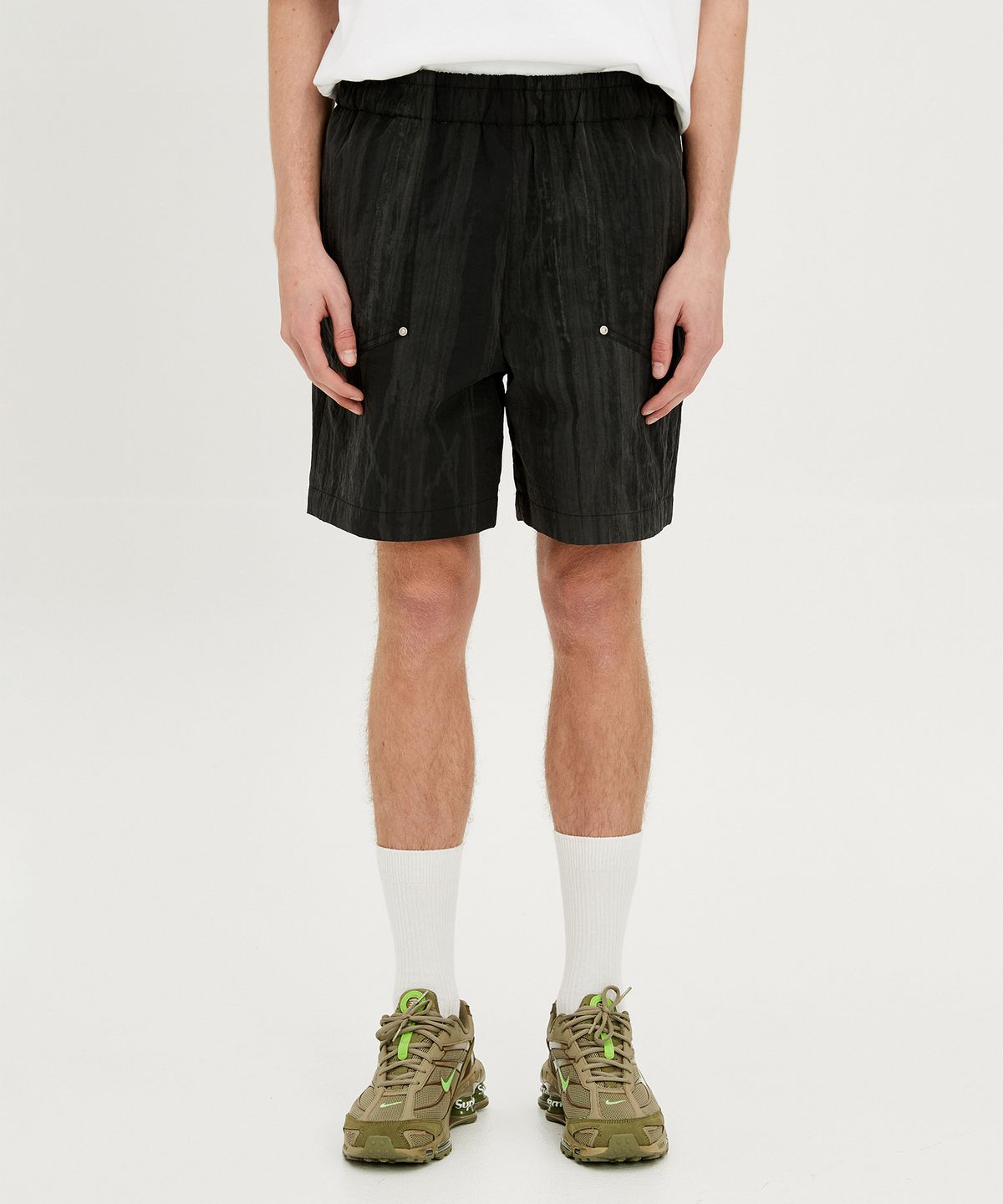 이에이(IEY) RAIN SHORT PANTS Black