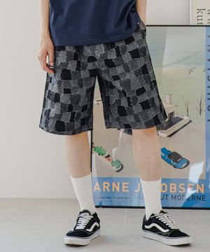 퀼팅 패턴 데님 쇼트팬츠(블랙)