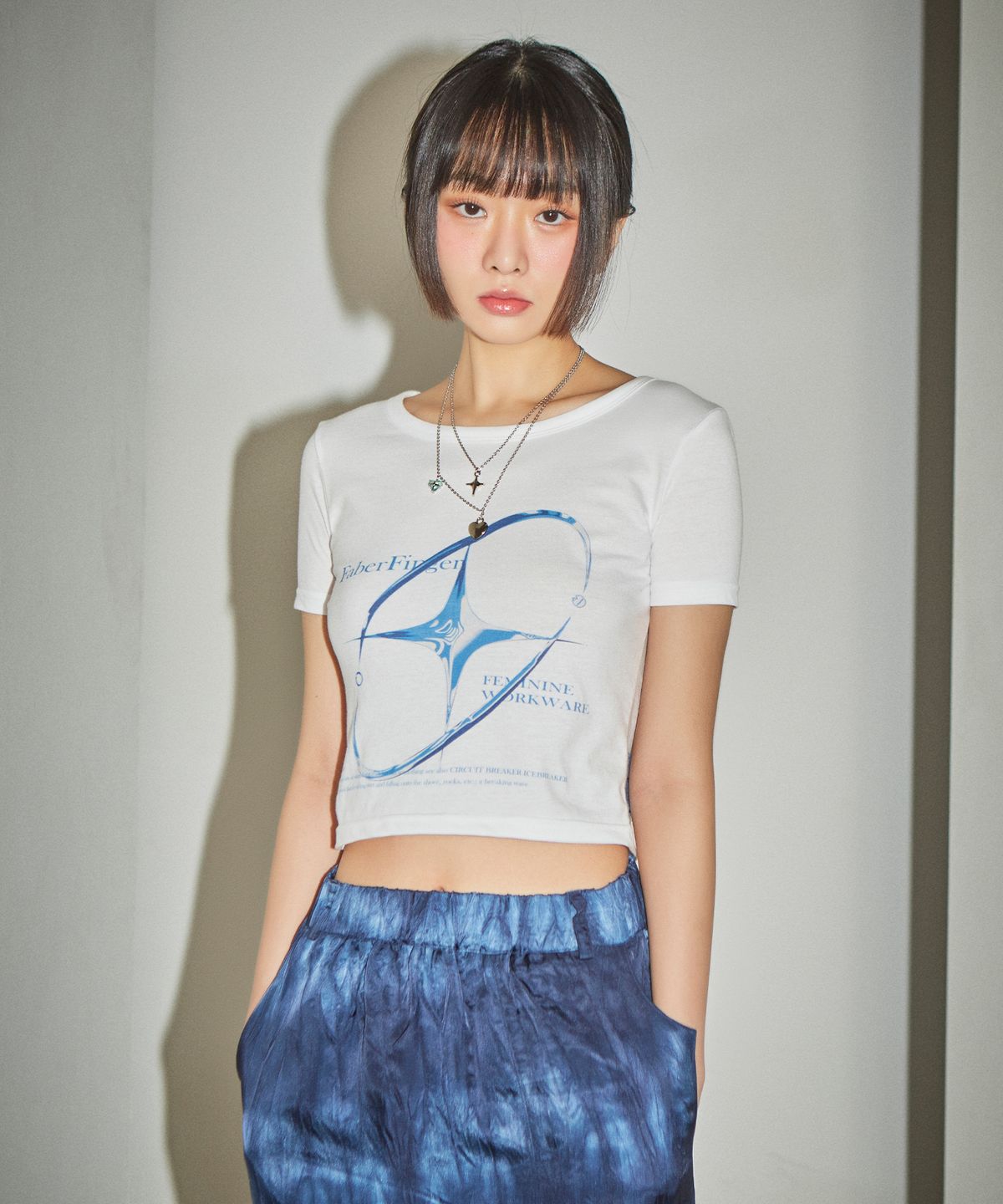파베르핑거(FABER FINGER) Signature Glitter Printing  T-shirt (Ivory)