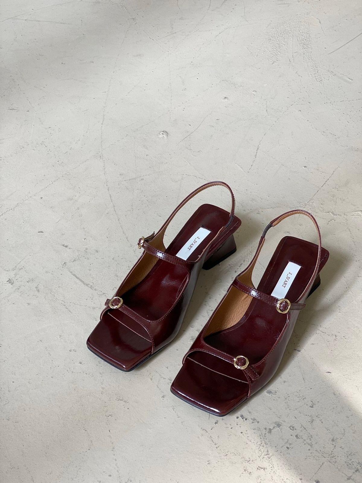 쥬다르(JEU DART) angel two buckle sandal wine