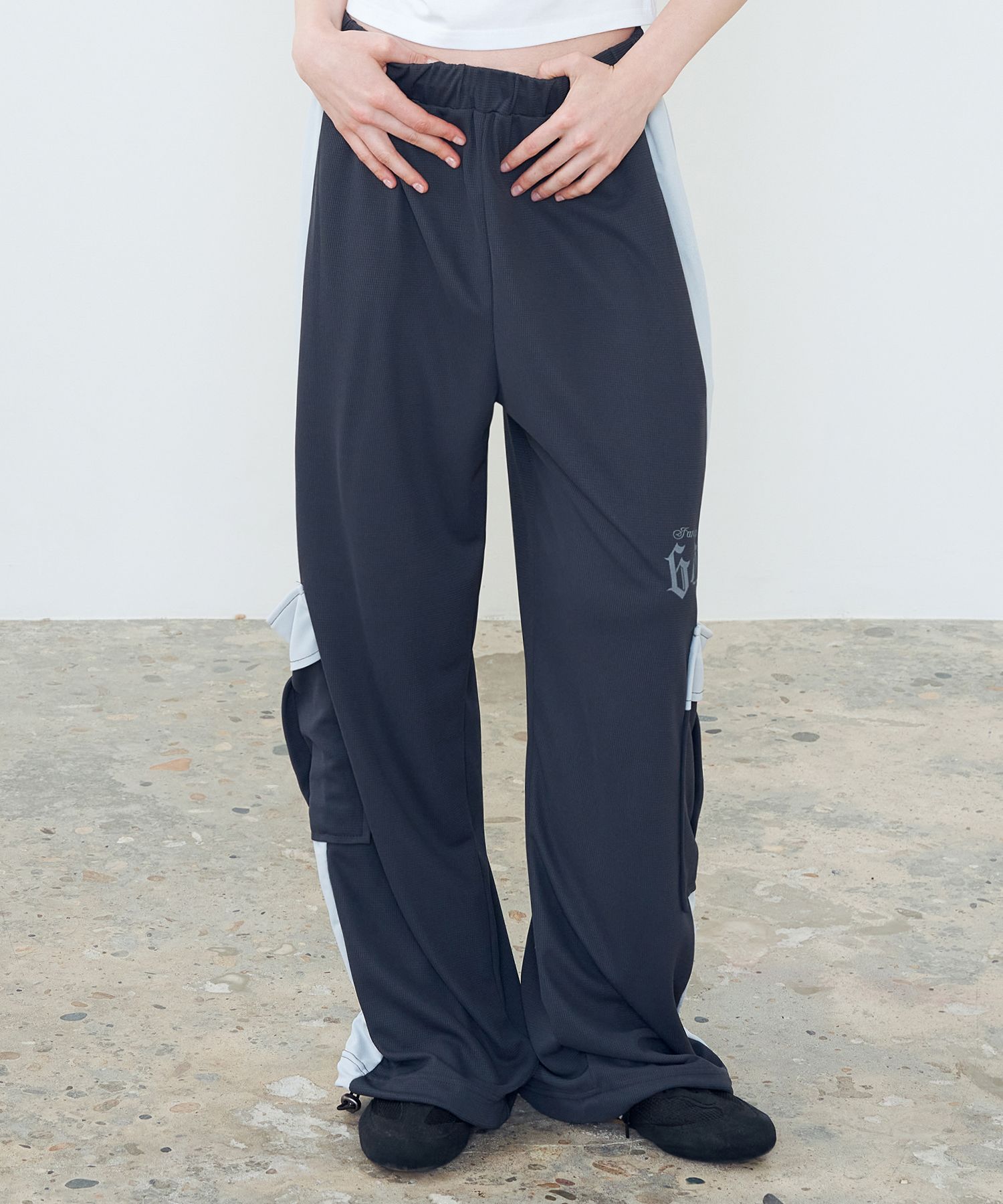 MUSINSA | FANCY CLUB [NF] Kindle mesh pocket pants (CHARCOAL