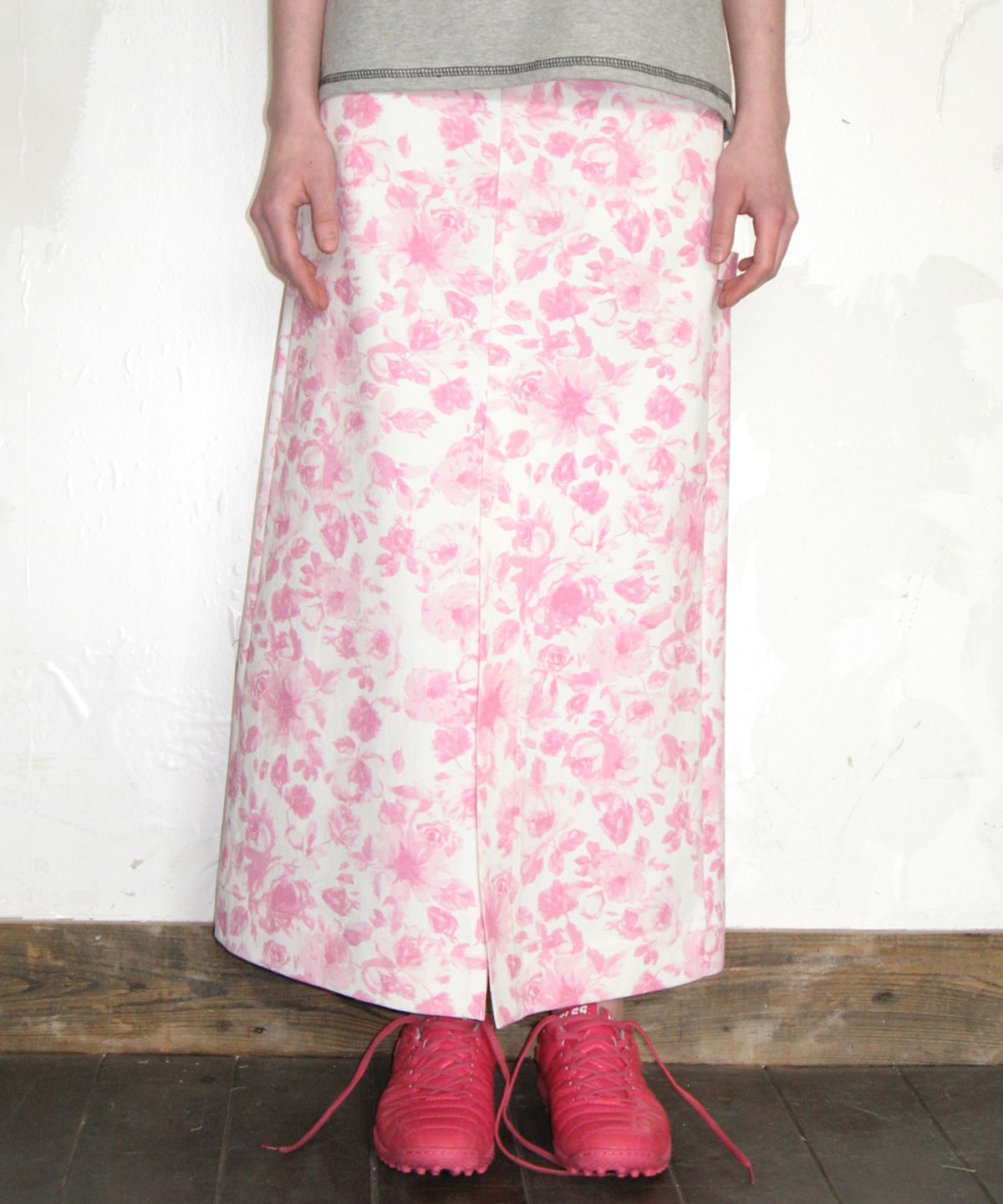 시눈(SINOON) ROSE PRINTED SKIRT (PINK)