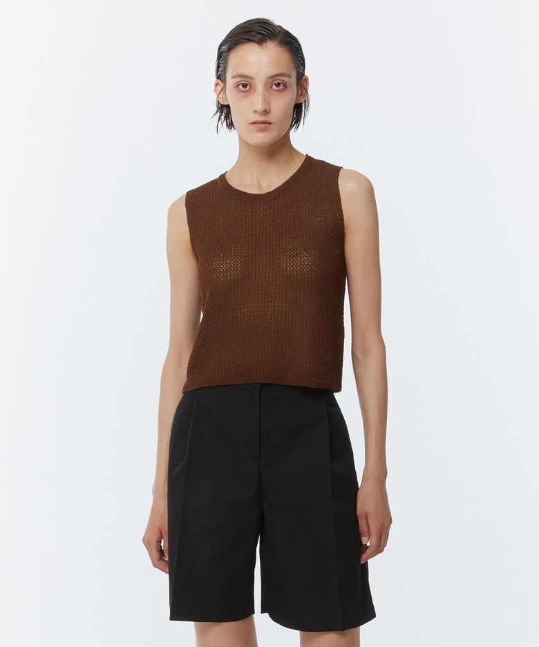 WOOL ROUND SQUARE SLEEVELESS TOP BROWN