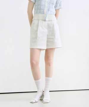 포켓 버튼 포인트 하프 팬츠 - 아이보리