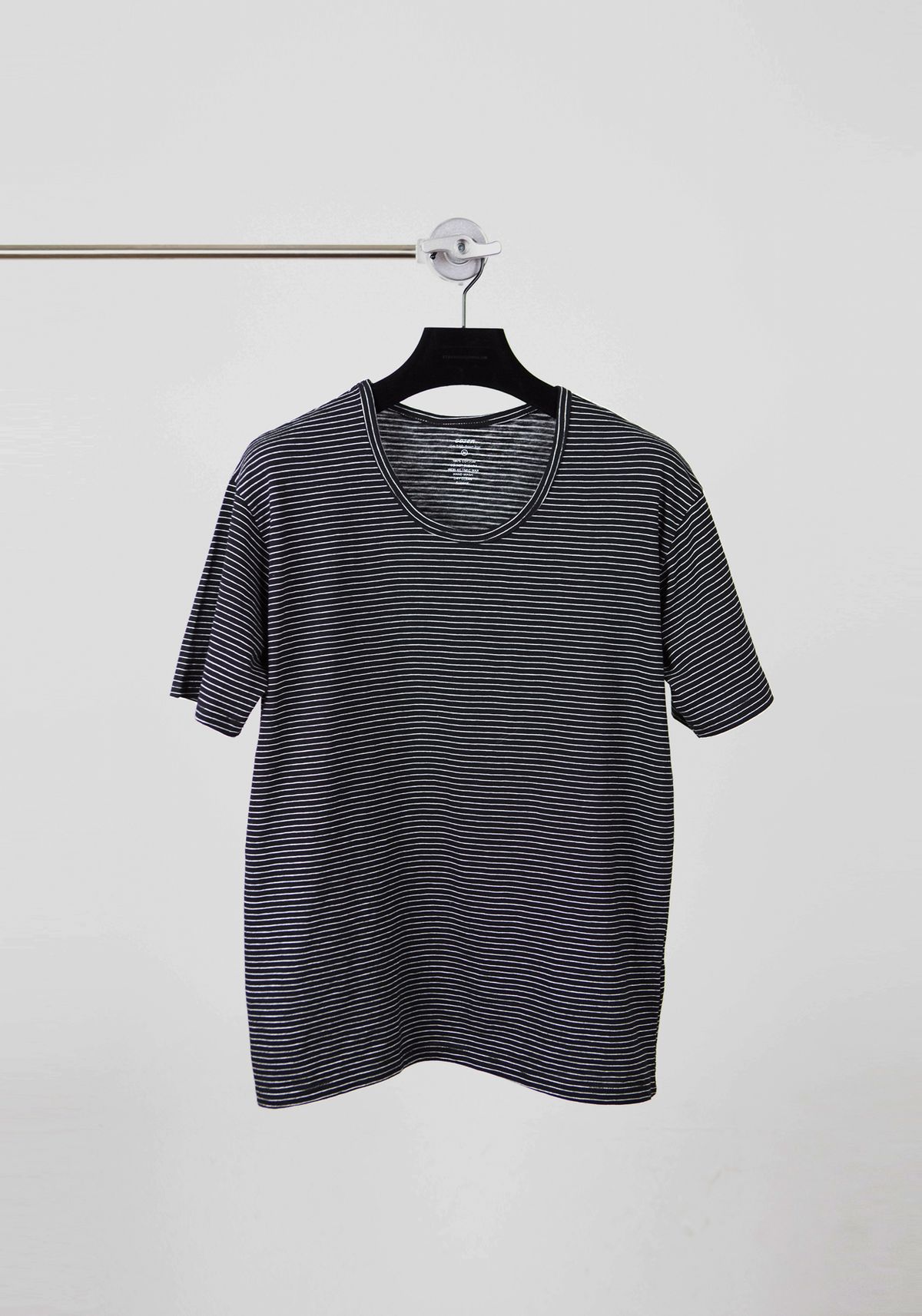고저(GOZER) UNDER HALF STRIPE T-SHIRT_BLACK