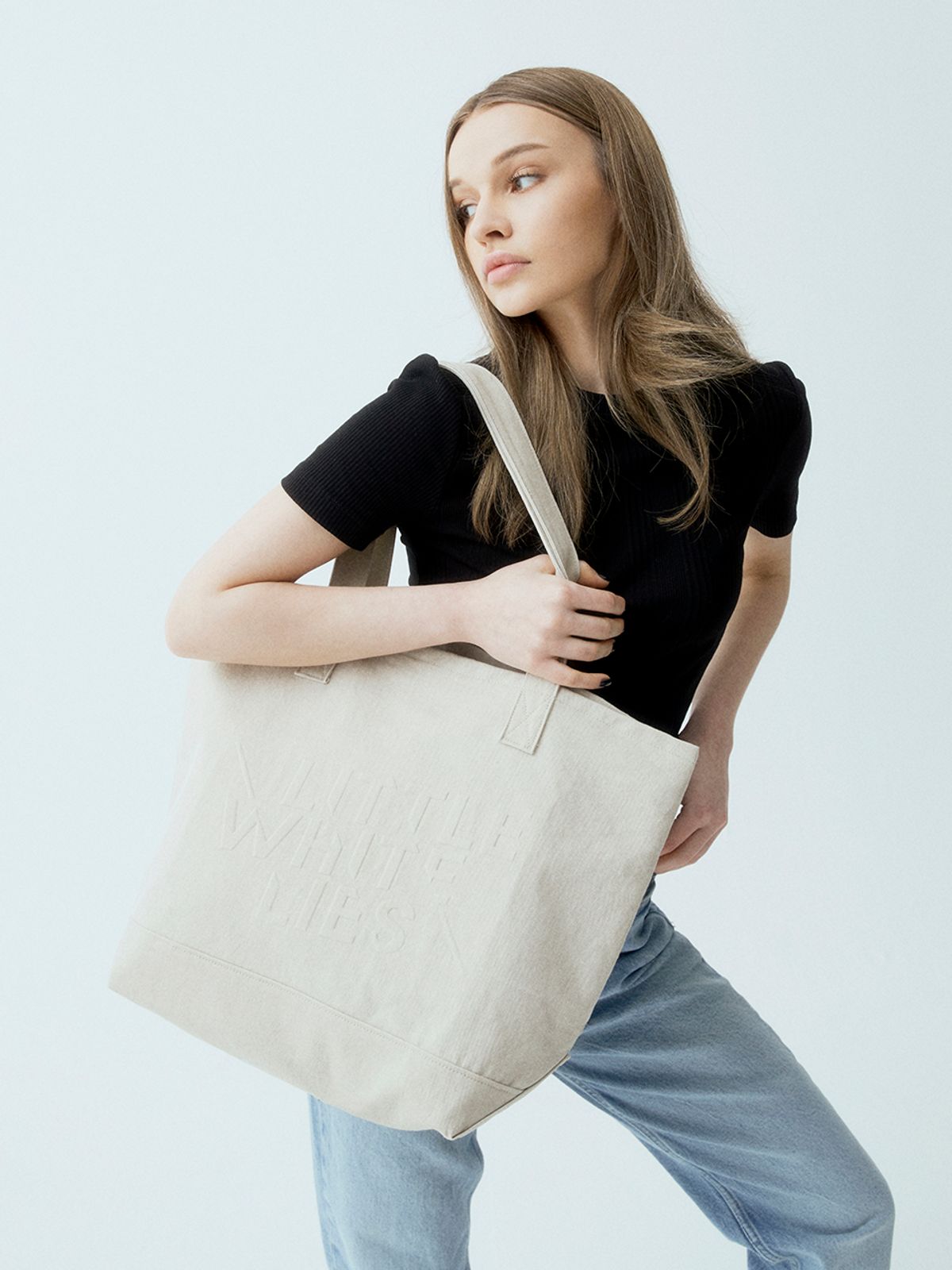 엘더블유엘(LWL) CANDY CRUSH DENIM TOTE h BEIGE (캔디크러시 데님 토트 h 베이지)