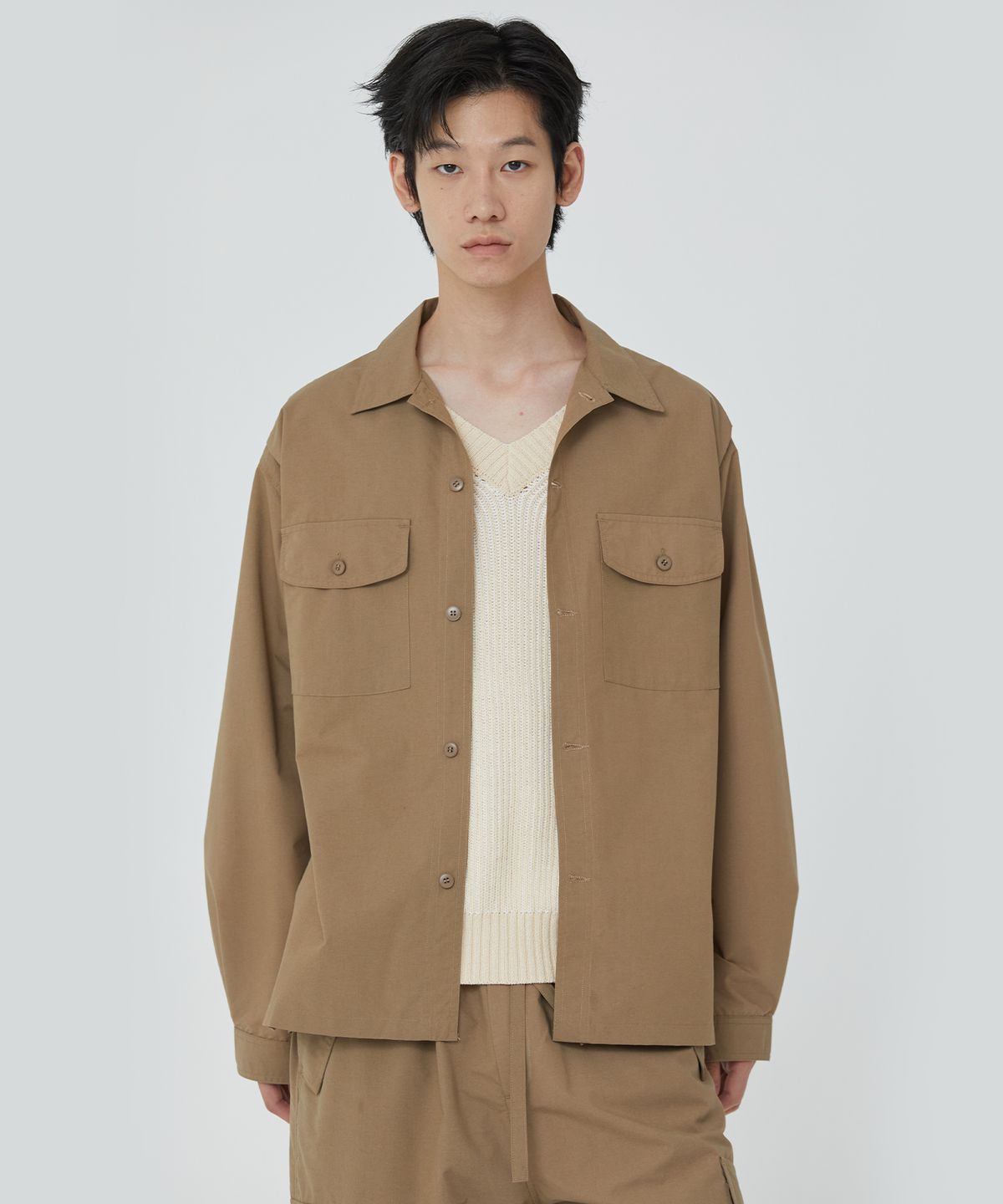 퍼블릭피겨(PUBLICFIGURE) 샴브레이 셔츠 자켓_베이지