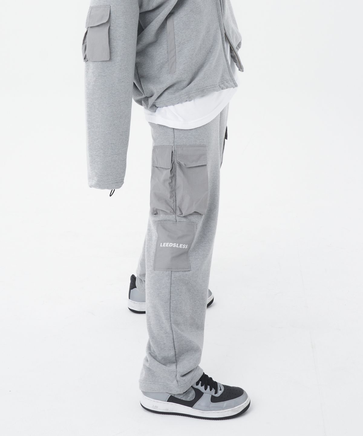 리즈리스(LEEDSLESS) leedsless space cargo pants 리즈리스 스페이스 카고 팬츠 [gray]